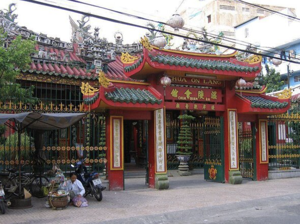 Photo of Cholon 1/2 by 